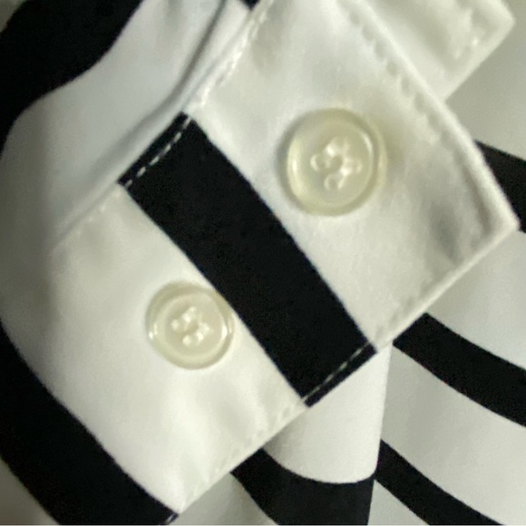 Eloquii Size 14 black and white striped shirtdress with curved hem. - Picture 5 of 8